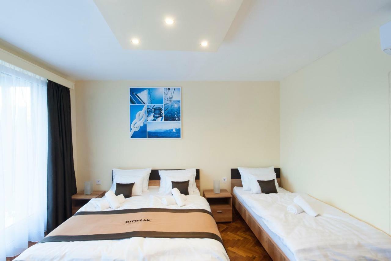 Bier-Lak Apartman House 71 Balatonlelle Exteriör bild
