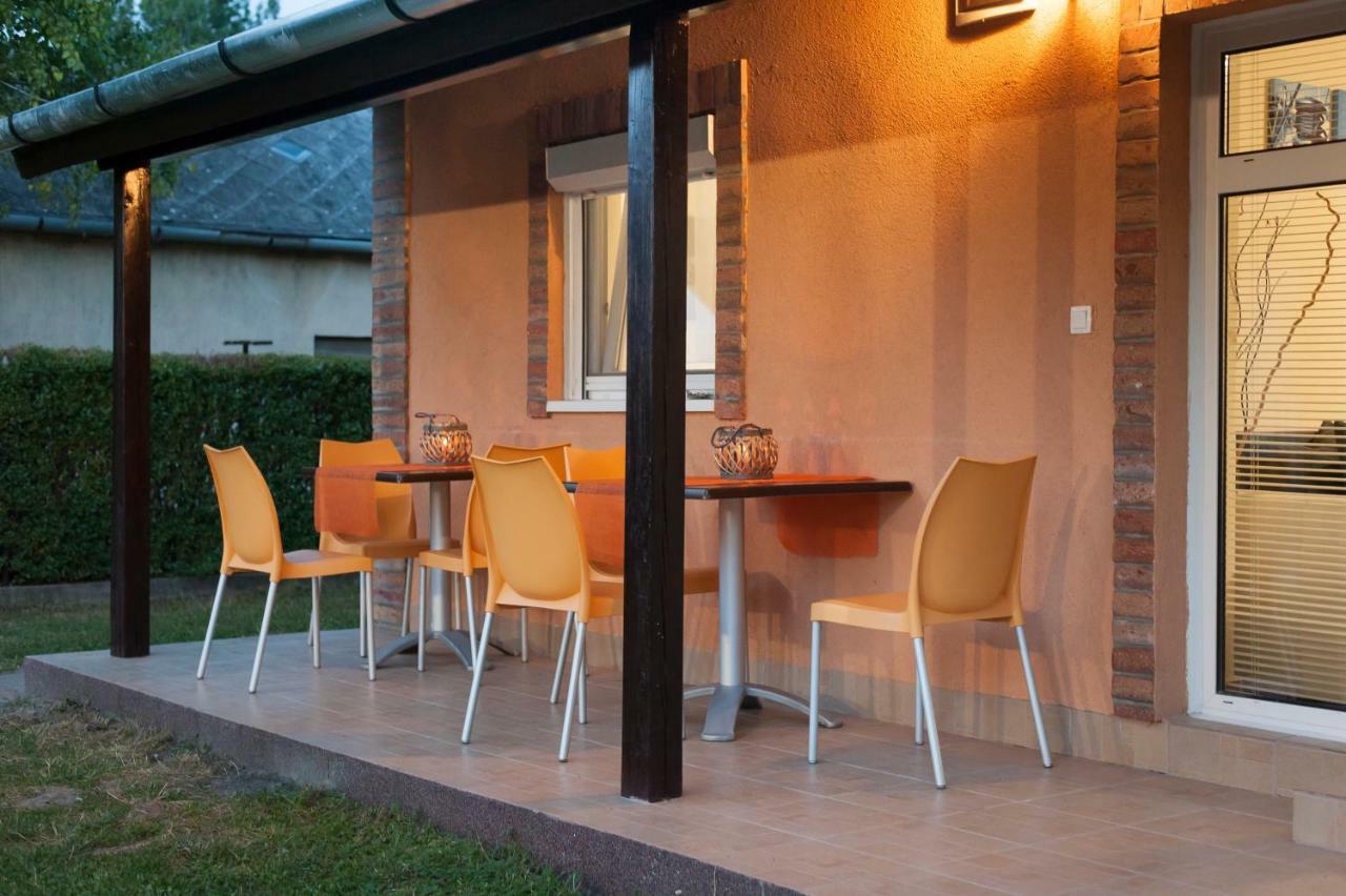 Bier-Lak Apartman House 71 Balatonlelle Exteriör bild