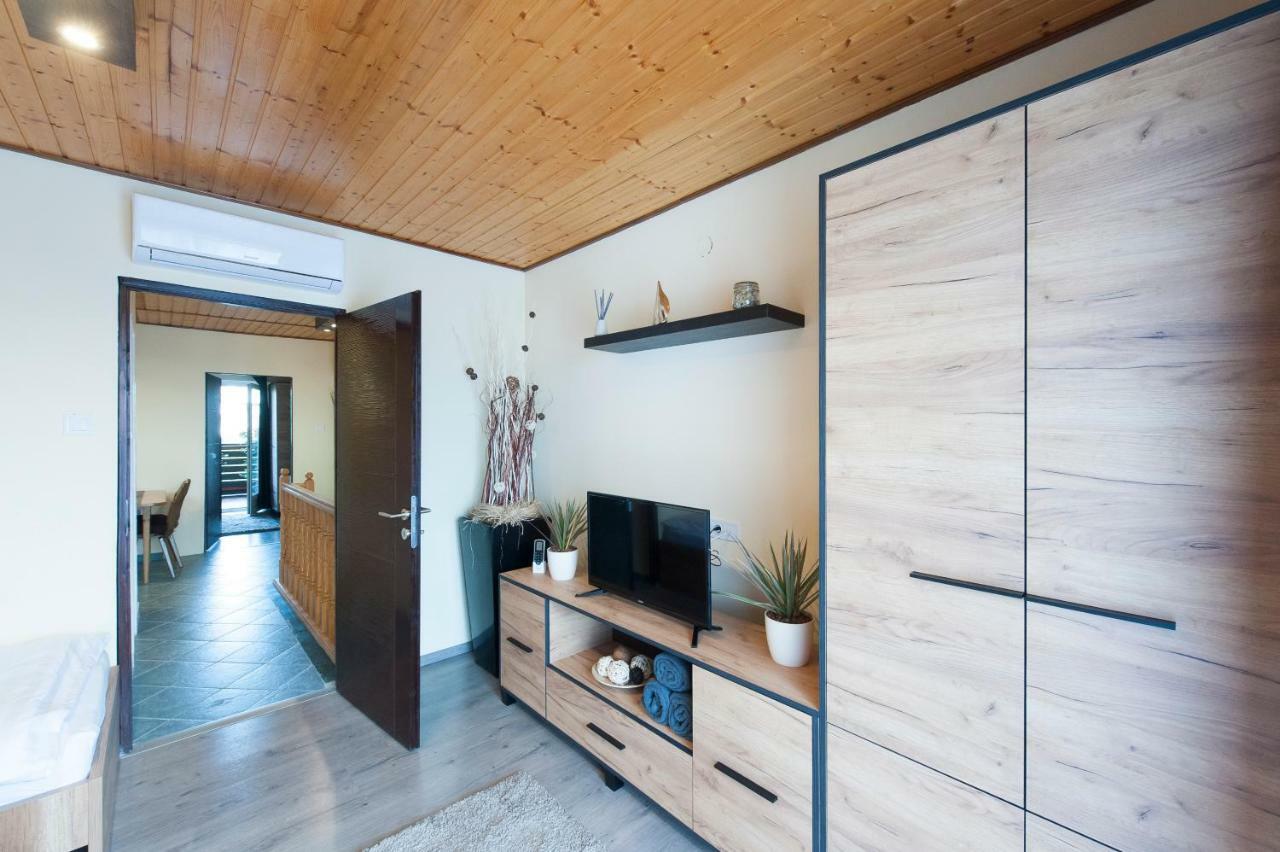 Bier-Lak Apartman House 71 Balatonlelle Exteriör bild