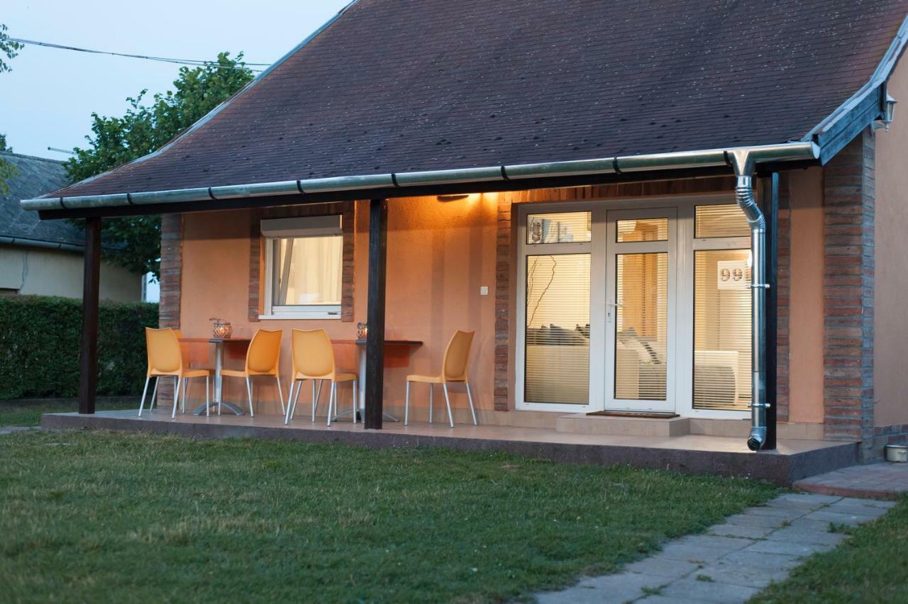 Bier-Lak Apartman House 71 Balatonlelle Exteriör bild
